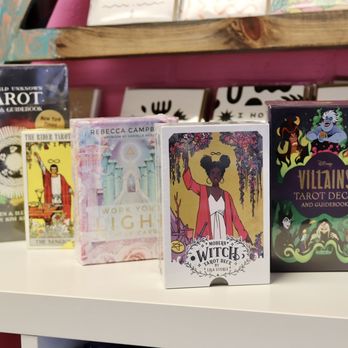 Lucky Luna - Tarot and oracle cards - Spiritual Shop Near Me - Memphis, Tennessee Lucky Luna - Tarot and oracle cards - Spiritual Shop Near Me - Memphis, Tennessee