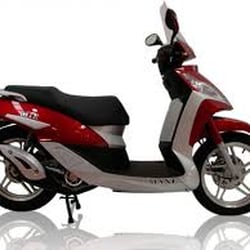 Best Rent a Scooter - Rent a moto 125cc at cheap price. Renting motos in Barcelona.