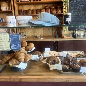 Häsi Bread - Coffee & Tea Near Me - Los Angeles, California Häsi Bread - Coffee & Tea Near Me - Los Angeles, California