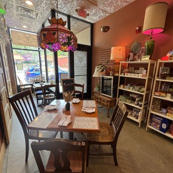 Outlaw Oyster - Seafood Near Me - Wauwatosa, Wisconsin