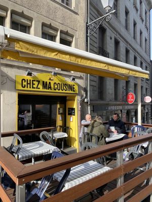 Chez ma cousine Bourg-de-four by null