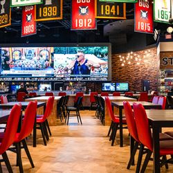 Plainridge Park Casino - A great Sports Book with nice food