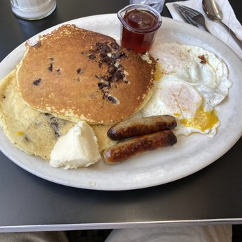 Bob's Diner - Amazing!!! - American Near Me - Manchester Center, Vermont