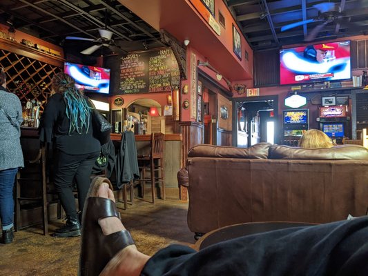 Winston's Pub & Patio by null