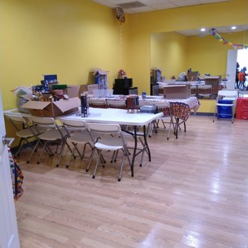 Bricks & Minifigs - Party room - Toy Stores Near Me - Omaha, Nebraska Bricks & Minifigs - Party room - Toy Stores Near Me - Omaha, Nebraska