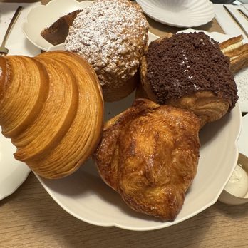Lysee - Desserts Near Me - New York, New York Lysee - Desserts Near Me - New York, New York