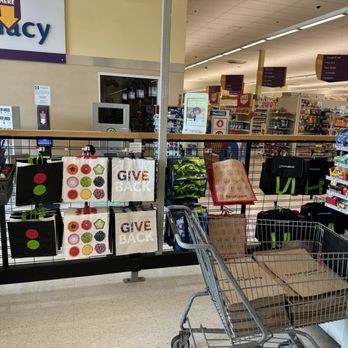 Stop & Shop - I have accumulated about 10 so far. I be looking rich in Texas with these :)) - Grocery Near Me - Woburn, Massachusetts Stop & Shop - I have accumulated about 10 so far. I be looking rich in Texas with these :)) - Grocery Near Me - Woburn, Massachusetts