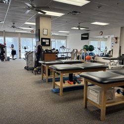 Select Physical Therapy - Lee's Summit