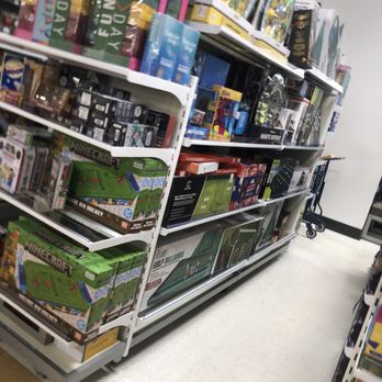 TJ Maxx - Department Stores Near Me - La Canada Flintridge, California