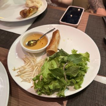 Siamin' - Vegetarian spring roll - Thai Near Me - Paris, 75 Siamin' - Vegetarian spring roll - Thai Near Me - Paris, 75