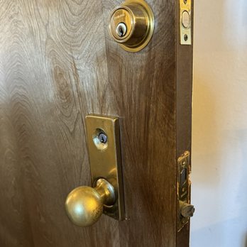 Nova Locksmith - Original knob, it didn't turn anymore! - Keys & Locksmiths Near Me - San Francisco, California