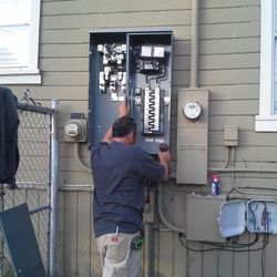 Certified Electric - 400 amp service meter main panel