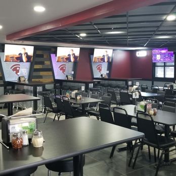Derby City - Inside dining - Pizza Near Me - Jeffersonville, Indiana