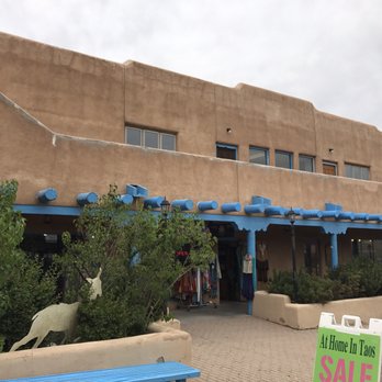 Taos Plaza - The front of one of the stores. - Landmarks & Historical Buildings Near Me - Taos, New Mexico