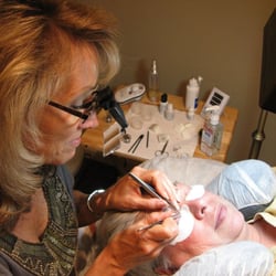 Di Amand Salon & Day Spa
