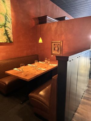 Eolus Bar & Dining by null