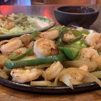 El Arriero - Shrimp fajitas - Mexican Near Me - Grand Rapids, Michigan El Arriero - Shrimp fajitas - Mexican Near Me - Grand Rapids, Michigan