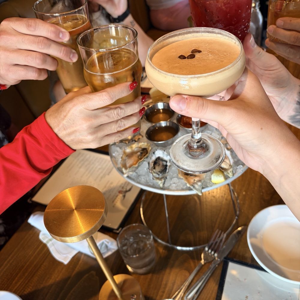 Market Tavern - Drinks and oysters - New American Near Me - Lodi, California Market Tavern - Drinks and oysters - New American Near Me - Lodi, California