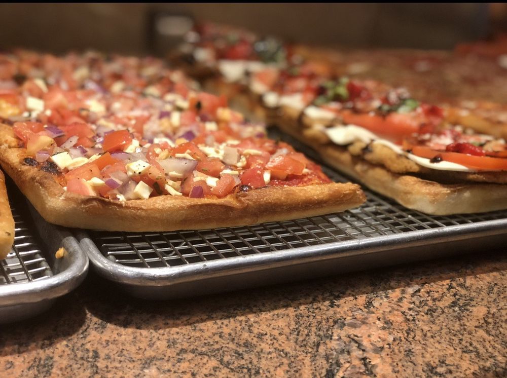 ALITALIA PIZZA & RESTAURANT 25 Photos & 66 Reviews Pizza 532 Main