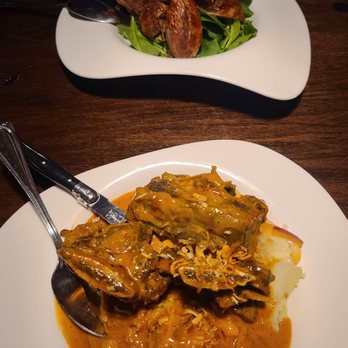 Sing Tong Thai Cuisine - Massamun Curry Short Ribs and Tamarind Duck - Thai Near Me - Renton, Washington