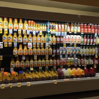 Vons - Fruit juice section - Grocery Near Me - San Diego, California