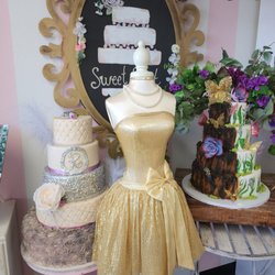 Sweet Spot Cakes & Candies - Display