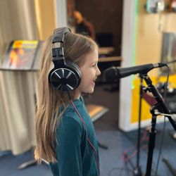 Haynes Private Music Lessons - Sings like an angel!
