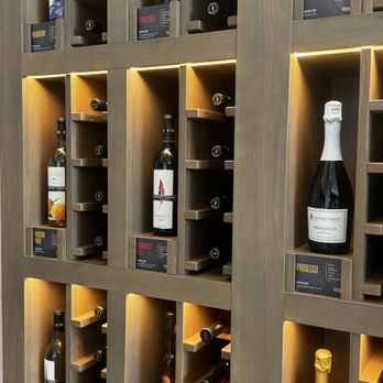 Cooper’s Hawk Winery & Restaurant - American Near Me - Madison, Alabama