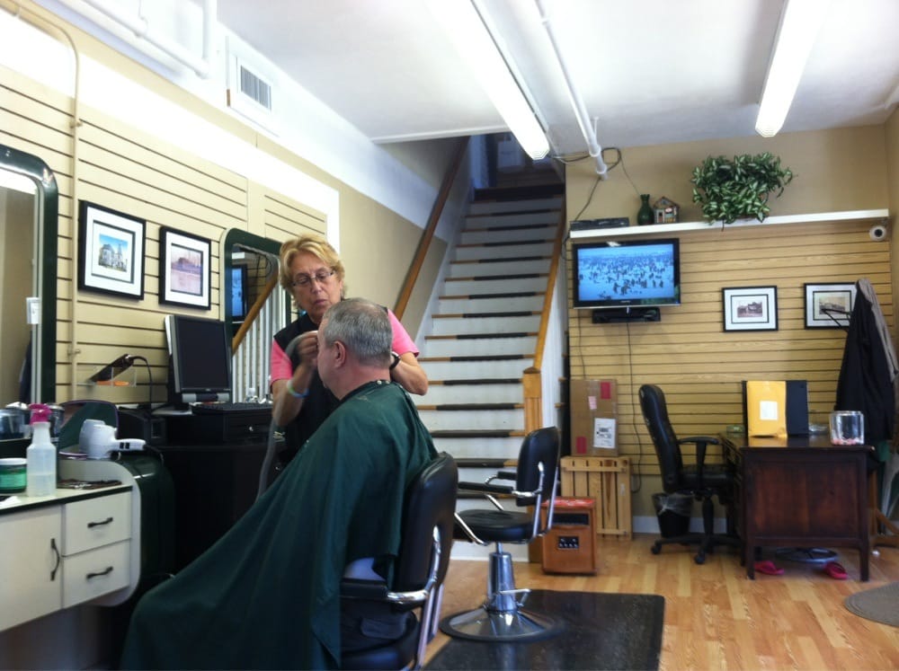 GUILFORD HAIRCUTS Updated October 2024 725 Boston Post Rd, Guilford