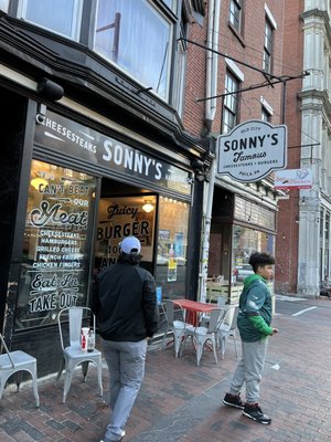 Sonny's Famous Steaks by null