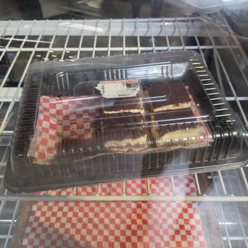Serritella's Ristorante & Pizzeria - Tiramisu for sale. Saturday, 8/15/2026 - Serritella'a Ristorante & Pizzeria. - Italian Near Me - Carmichael, California Serritella's Ristorante & Pizzeria - Tiramisu for sale. Saturday, 8/15/2026 - Serritella'a Ristorante & Pizzeria. - Italian Near Me - Carmichael, California