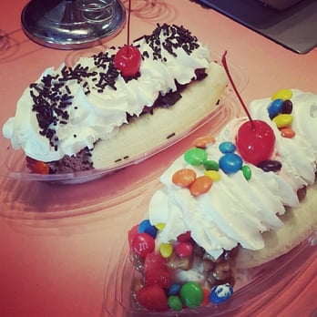 Olympia Cafe - Banana Splits! - Greek Near Me - Savannah, Georgia