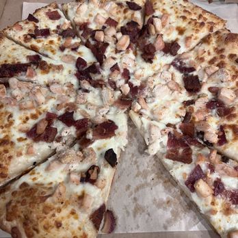 Brewery City Pizza Co - Ranch sauce with bacon and chicken topping. - Pizza Near Me - Olympia, Washington Brewery City Pizza Co - Ranch sauce with bacon and chicken topping. - Pizza Near Me - Olympia, Washington