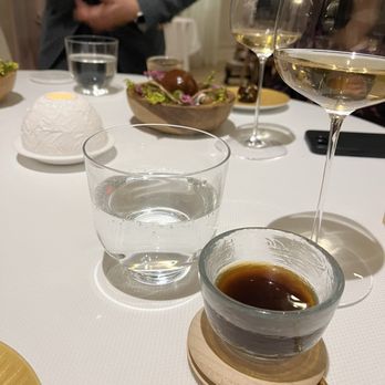 Huso - Broth w 5 - Wine Bars Near Me - New York, New York