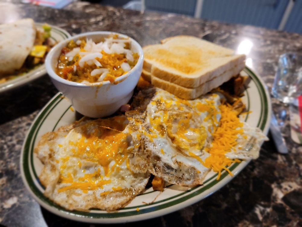 CHATTERS Updated September 2024 1324 Prairie Ln, Bar Nunn, Wyoming