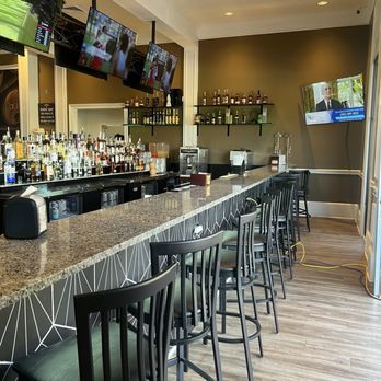 Mulligans - the bar - Comfort Food Near Me - Louisville, Kentucky Mulligans - the bar - Comfort Food Near Me - Louisville, Kentucky