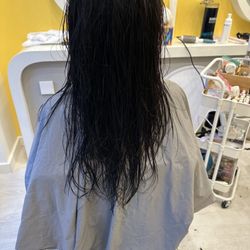 Yellow Submarine Kids Salon - They pay attention to detail. It's the first time my kid got a proper hair cut not just a quick kids cut. We will be back.
