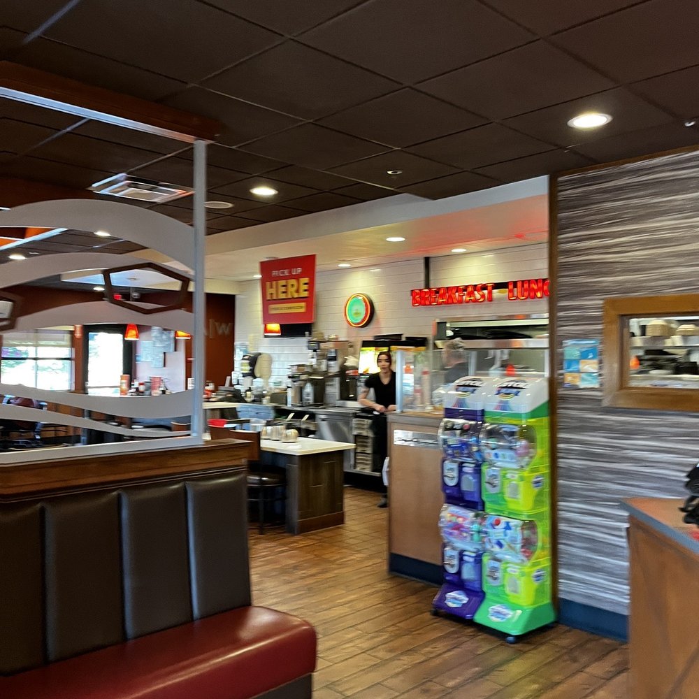 Denny's - the inside of a fast food restaurant - Diners Near Me - Fowler, California Denny's - the inside of a fast food restaurant - Diners Near Me - Fowler, California