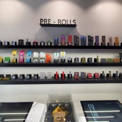 Culture Cannabis Club - Stanton - Large ore-roll section.