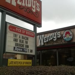 Wendy's - Drive thru open late