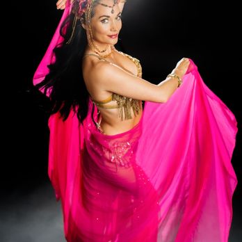 Eliza Moon Belly Dancer - Dance Studios Near Me - San Diego, California Eliza Moon Belly Dancer - Dance Studios Near Me - San Diego, California