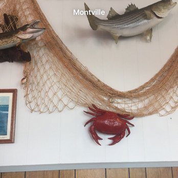 David's Place - Seafood Near Me - Oakdale, Connecticut