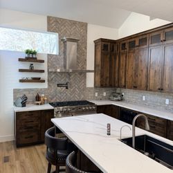 Lloyd's Remodeling & Cabinetry