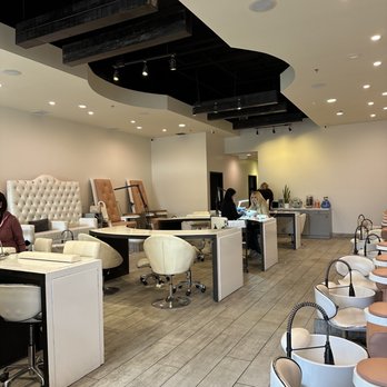 Simply Nail Bar - Inside - Nail Salons Near Me - Brea, California