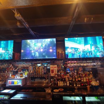 Brazwells Pub - New American Near Me - Charlotte, North Carolina