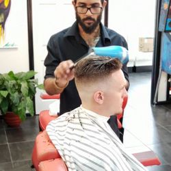 Hair Trends - We will show you how to acheive your style