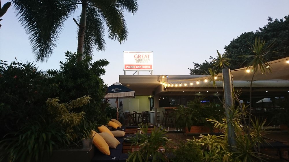 PICNIC BAY HOTEL 1 The Esplanade, Picnic Bay Queensland, Australia