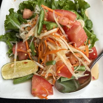 Rice By Mama - Papaya salad - Thai Near Me - Ventura, California Rice By Mama - Papaya salad - Thai Near Me - Ventura, California