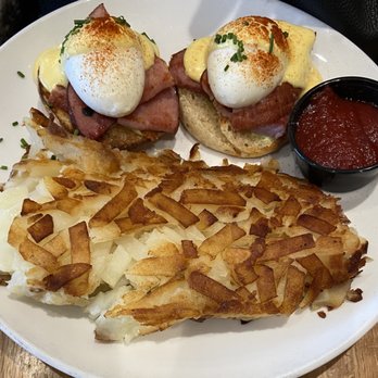 Poached Kitchen - Egg Benedict - Breakfast & Brunch Near Me - Irvine, California