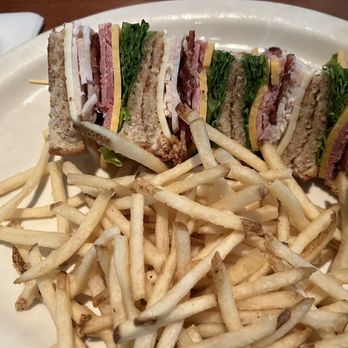 Hefner Grill - Seafood Near Me - Oklahoma City, Oklahoma